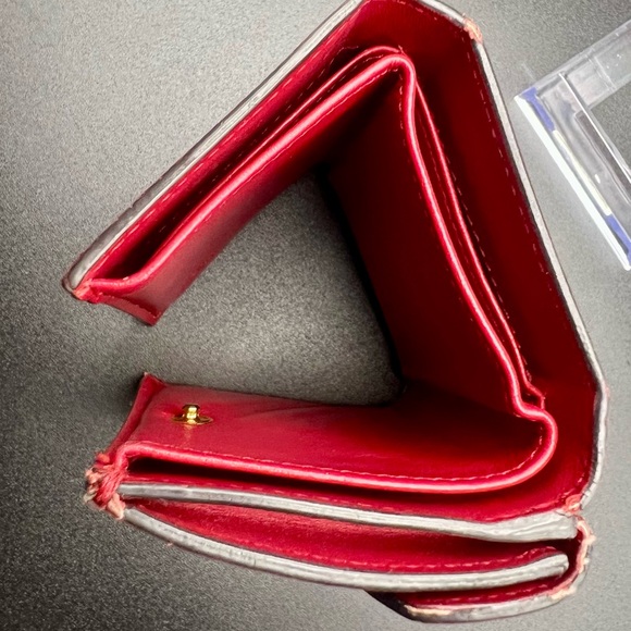 Fendi Calf Leather F Logo Barola Red Micro Trifold Wallet, model 8M0395 - Picture 9 of 13